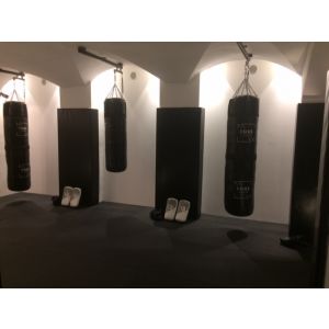 Fabrication série LTD CLUB equipements de salle boxe